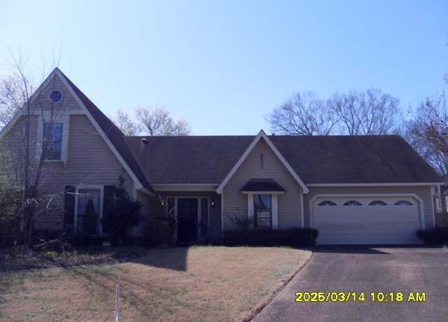 Property at 8099 Griffon Cv, Memphis, TN 38018, 5 beds, 3 baths