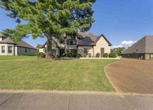 Property at 4852 Shira Dr, Bartlett, TN 38002, 6 beds, 4.5 baths
