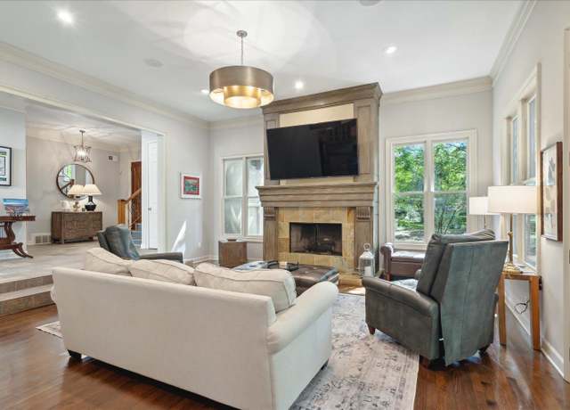 Property at 789 Harbor Isle Cir W, Memphis, TN 38103, 5 beds, 3.5 baths