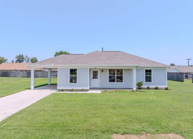 Property at 102 Fox Chase Dr, Mason, TN 38049, 4 beds, 2 baths