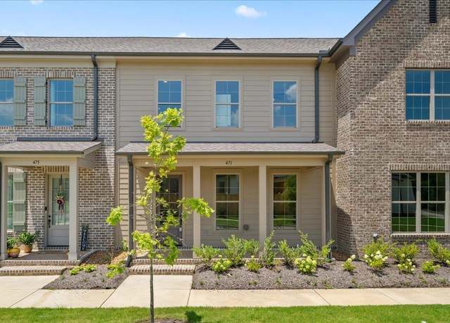 Property at 471 Armel Dr, Collierville, TN 38017, 3 beds, 2.5 baths