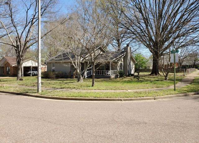 Property at 6974 Pam Dr, Millington, TN 38053, 3 beds, 2 baths