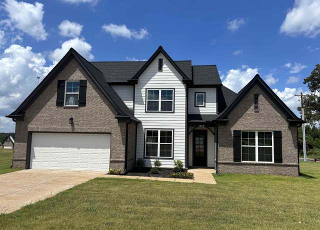 Property at 215 Hughetta St S, Oakland, TN 38060, 5 beds, 3 baths