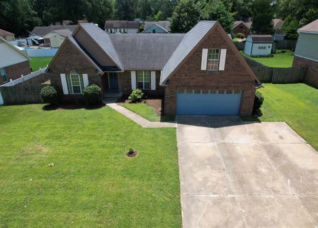 Property at 4723 Cedar Hills Cv, Millington, TN 38053, 4 beds, 2 baths