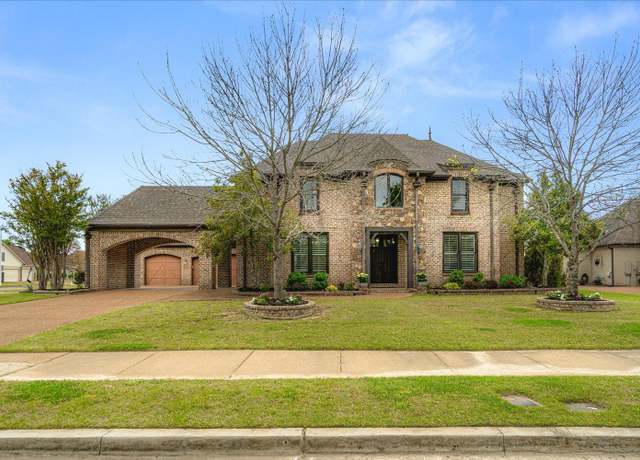Property at 1736 Cypress Springs Ln, Collierville, TN 38017, 5 beds, 4.5 baths