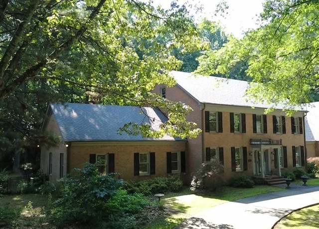 Property at 8850 Old Creek Rd, Unincorporated, TN 38125-4019, 5 beds, 4 baths