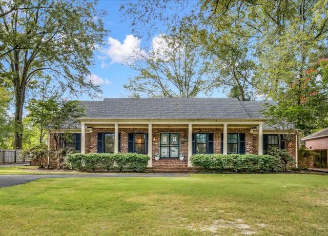 Property at 5429 Walnut Grove Rd, Memphis, TN 38120, 5 beds, 3.5 baths