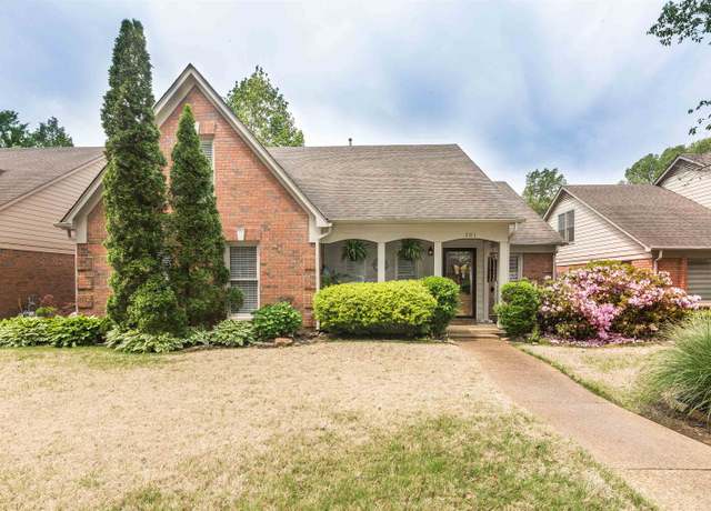 Property at 501 Mcelroy Rd, Memphis, TN 38120, 3 beds, 2.5 baths