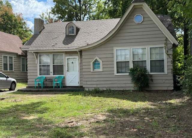 Property at 3465 Spottswood Ave, Memphis, TN 38111, 3 beds, 2 baths