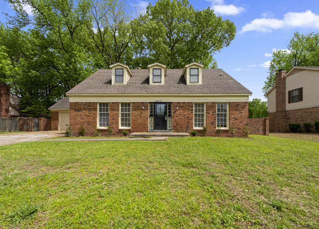 Property at 4976 Gardenwood Dr, Memphis, TN 38116, 4 beds, 3 baths