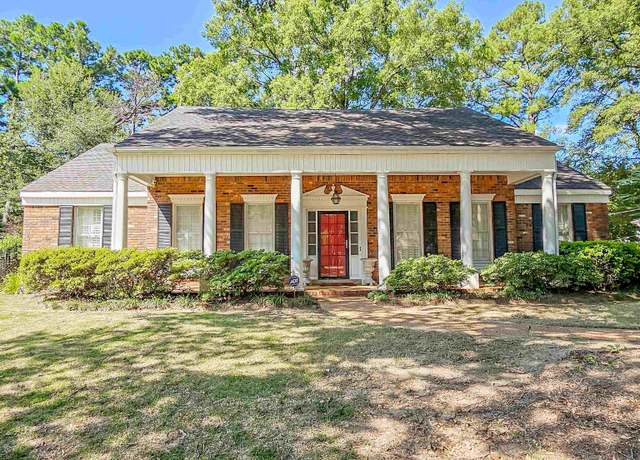 Property at 2607 Sulgrave Cv, Memphis, TN 38119, 3 beds, 2 baths