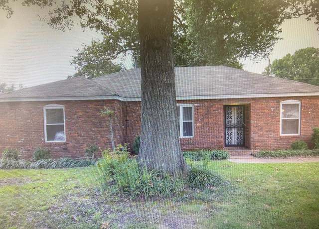 Property at 1871 Cornelia Ln, Memphis, TN 38117, 3 beds, 2 baths