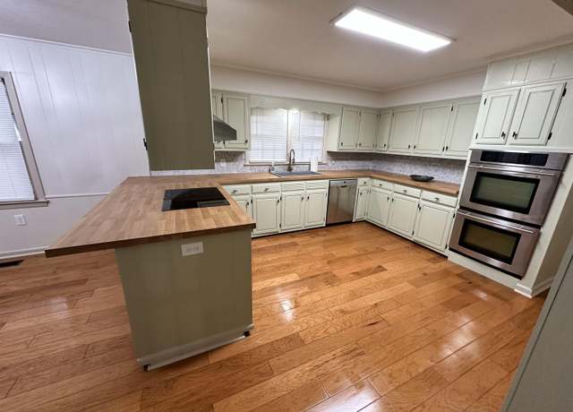 Property at 505 Pleasant Ave, Covington, TN 38019, 3 beds, 2 baths