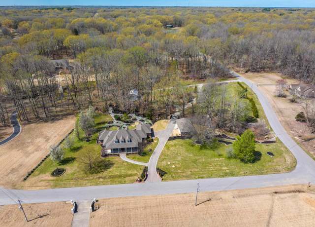 Property at 645 Hickory Lake Dr, Eads, TN 38028, 5 beds, 3.5 baths