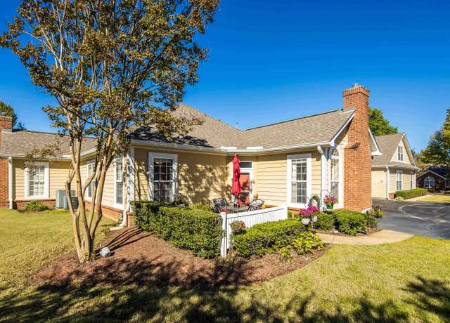 Property at 1821 Appling Oaks Cir #96, Cordova, TN 38016, 2 beds, 2 baths