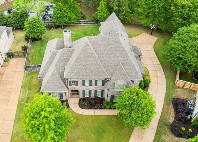 Property at 10018 Bushrod Cv, Collierville, TN 38017, 5 beds, 4.5 baths