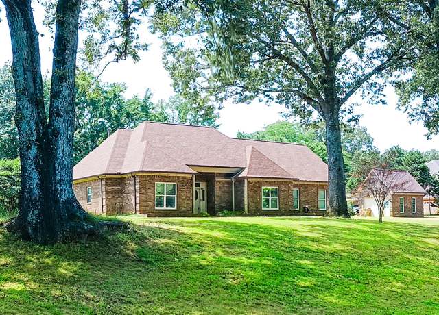 Property at 75 Breezy Meadows Cv, Eads, TN 38028, 3 beds, 3.5 baths