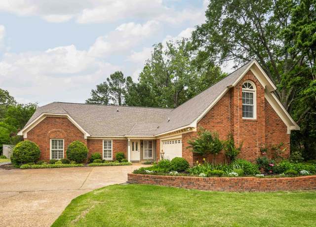 Property at 9234 Fletcher Trace Pkwy, Lakeland, TN 38002, 5 beds, 3 baths