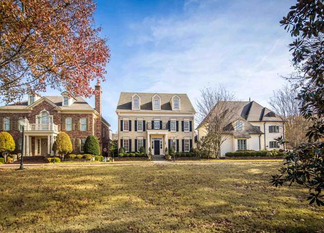 Property at 1928 Clarington Dr, Germantown, TN 38138, 4 beds, 4.5 baths