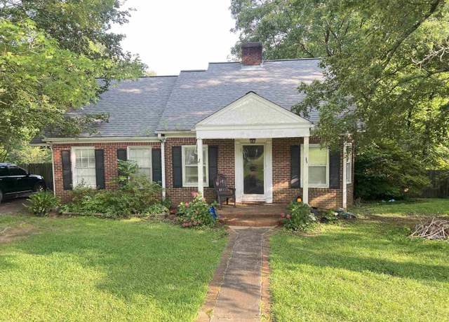 Property at 5962 Highway 22 Hwy S, Michie, TN 38357, 2 beds, 1 bath
