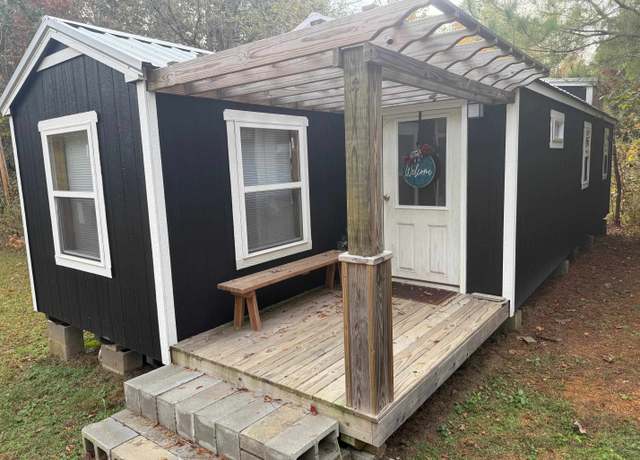 Property at 2249 B Pine Ridge Ln, Adamsville, TN 38310, 1 bed, 1 bath
