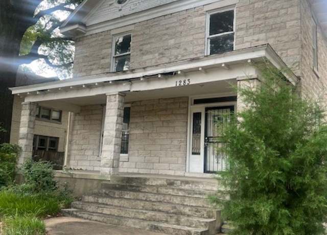 Property at 1283 Peabody Ave, Memphis, TN 38104, 4 beds, 2 baths