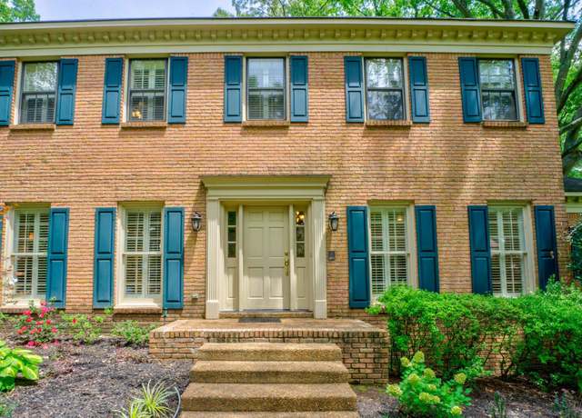 Property at 2784 Fox Creek Dr, Germantown, TN 38138, 4 beds, 3.5 baths