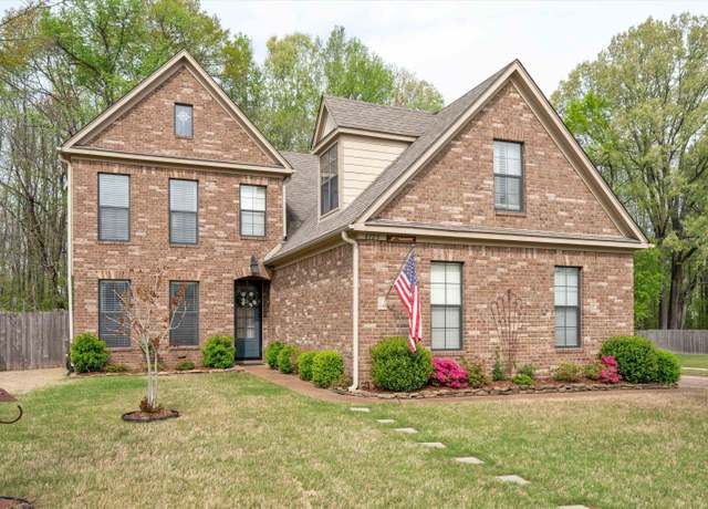 Property at 6123 Lubiani Valley Dr, Arlington, TN 38002, 4 beds, 2.5 baths