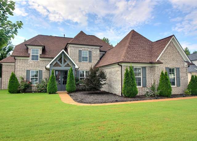 Property at 6729 Farm Cv, Olive Branch, MS 38654, 5 beds, 3 baths