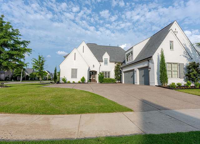 Property at 4712 Magnolia Park Cir W, Collierville, TN 38017, 5 beds, 4.5 baths