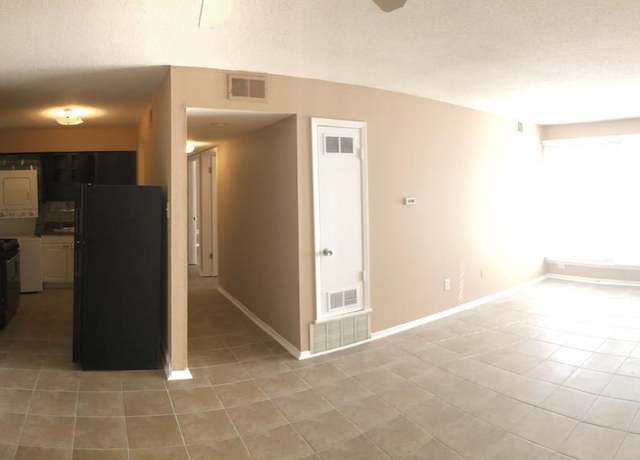 Property at 45 N Belvedere Blvd #102, Memphis, TN 38104, 2 beds, 1 bath