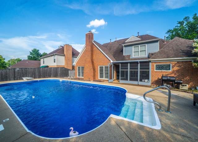 Property at 1979 Hamburg Cv, Cordova, TN 38016, 4 beds, 2.5 baths