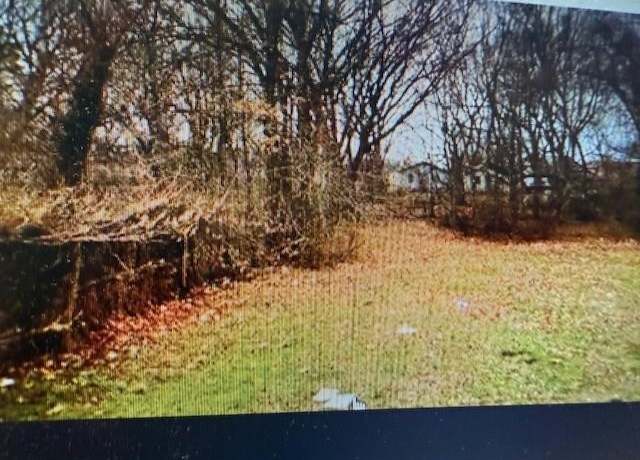 Property at 979 Wellington St, Memphis, TN 38126