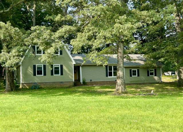 Property at 80 Pinewood Dr, Jackson, TN 38305, 5 beds, 3.5 baths