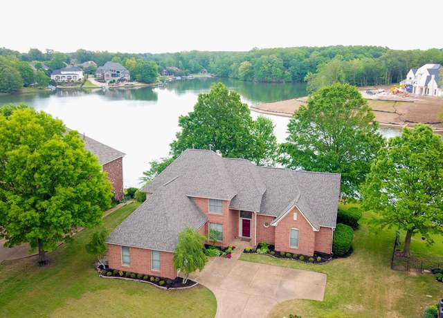 Property at 9895 Windward Slope Dr, Lakeland, TN 38002, 4 beds, 3 baths