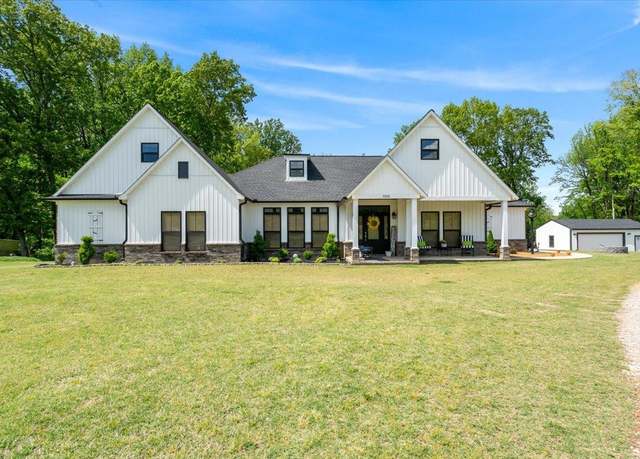 Property at 3335 Munford Giltedge Rd, Munford, TN 38058, 3 beds, 2.5 baths