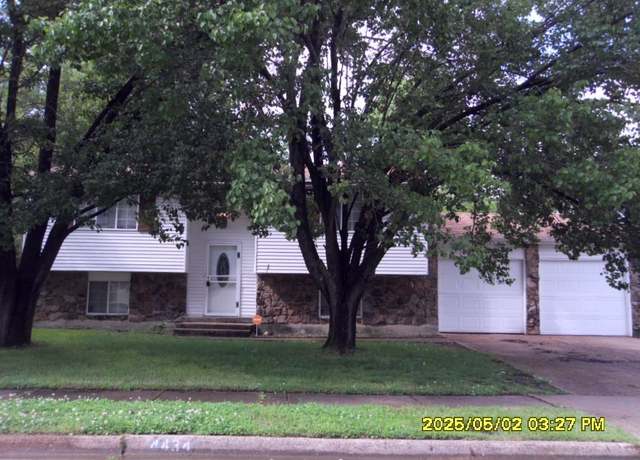 Property at 4434 Ridge Bay Cv, Millington, TN 38053, 4 beds, 2 baths