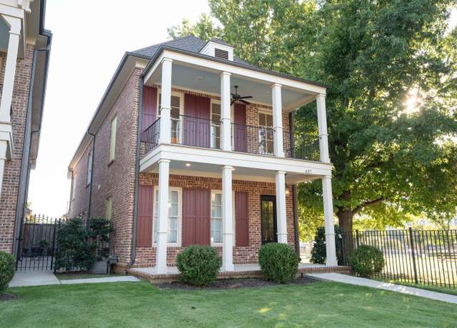 Property at 637 Adams Ave, Memphis, TN 38105, 4 beds, 4 baths
