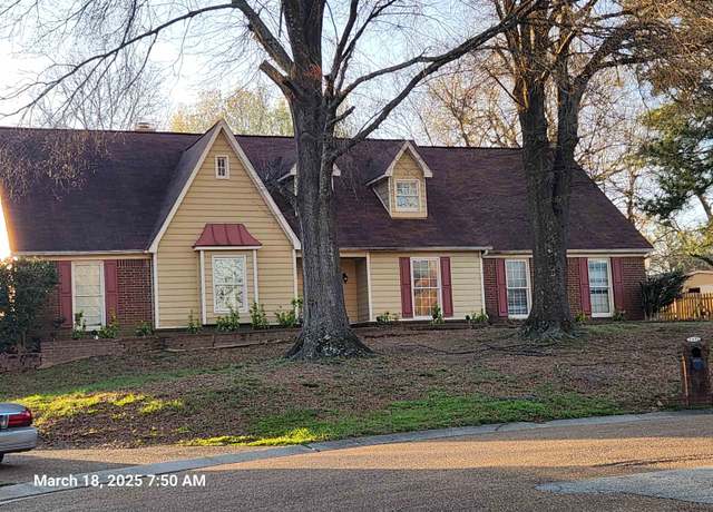 Property at 7493 Quicksilver Cv, Memphis, TN 38125, 5 beds, 3 baths