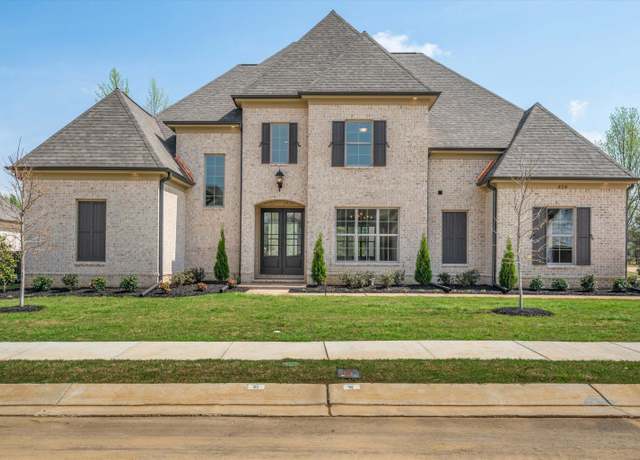 Property at 828 Cypress Rock Cv, Collierville, TN 38017, 4 beds, 4 baths