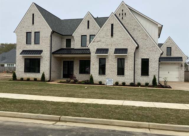 Property at 4887 Maple Walk Dr, Lakeland, TN 38002, 5 beds, 4.5 baths