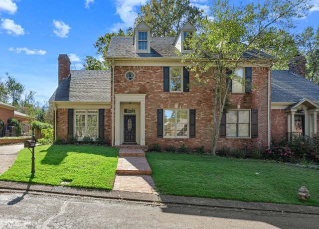 Property at 7215 Plantation Cir, Germantown, TN 38138, 4 beds, 2.5 baths