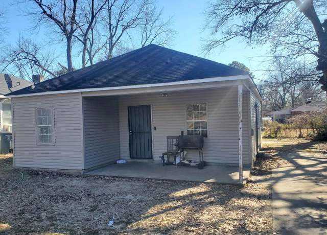 Property at 2851 Carnes Ave, Memphis, TN 38114, 3 beds, 2 baths