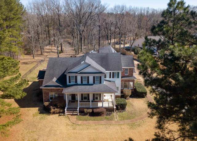 Property at 6424 Way Dawn Dr, Arlington, TN 38002, 4 beds, 4 baths