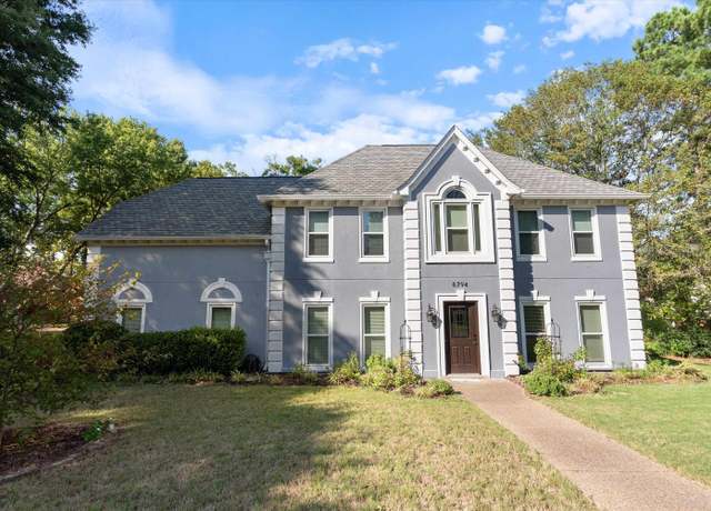 Property at 8794 Gainesway Dr, Germantown, TN 38138, 4 beds, 2.5 baths