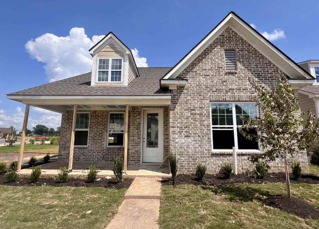 Property at 4824 Lyla Ln, Collierville, TN 38017, 4 beds, 3 baths