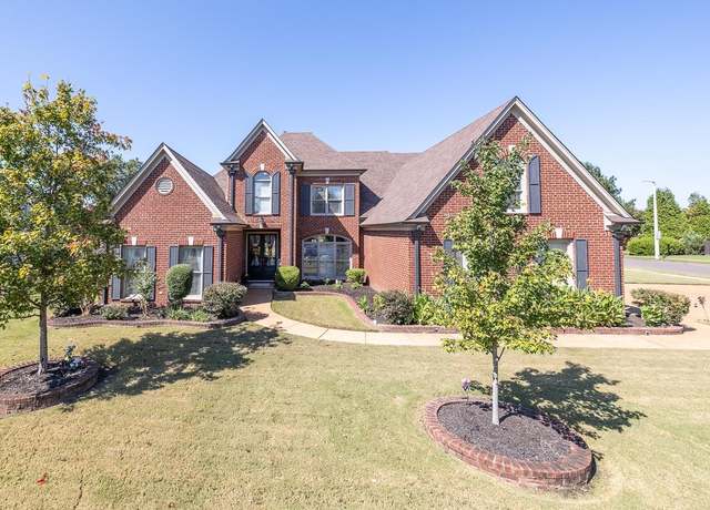 Property at 1743 Mossy Oak Ln, Collierville, TN 38017, 5 beds, 4.5 baths