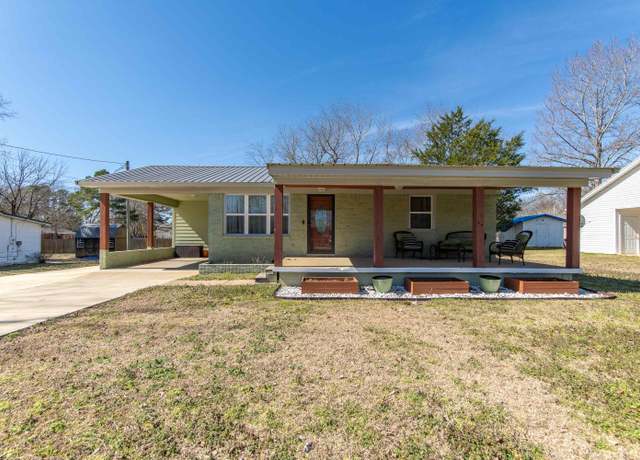 Property at 329 Mimosa St, Adamsville, TN 38310-1917, 2 beds, 1 bath