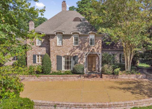Property at 9333 Riveredge Dr, Memphis, TN 38018, 5 beds, 4.5 baths