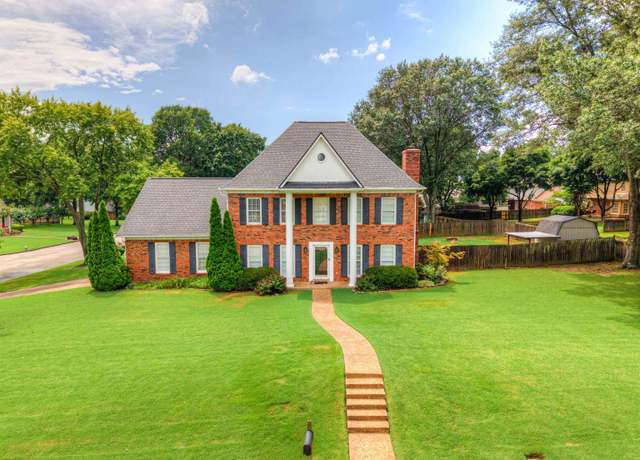 Property at 705 Cotham Dr, Collierville, TN 38017, 5 beds, 2.5 baths